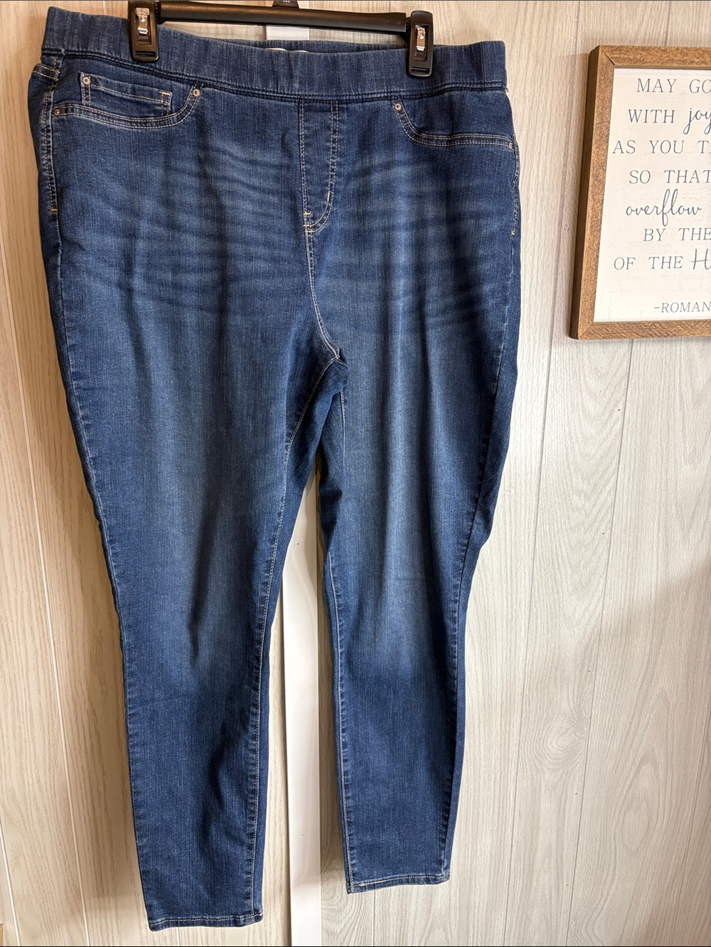 Signature by Levi Strauss Dark Blue Stretch Jeggings- total shaping